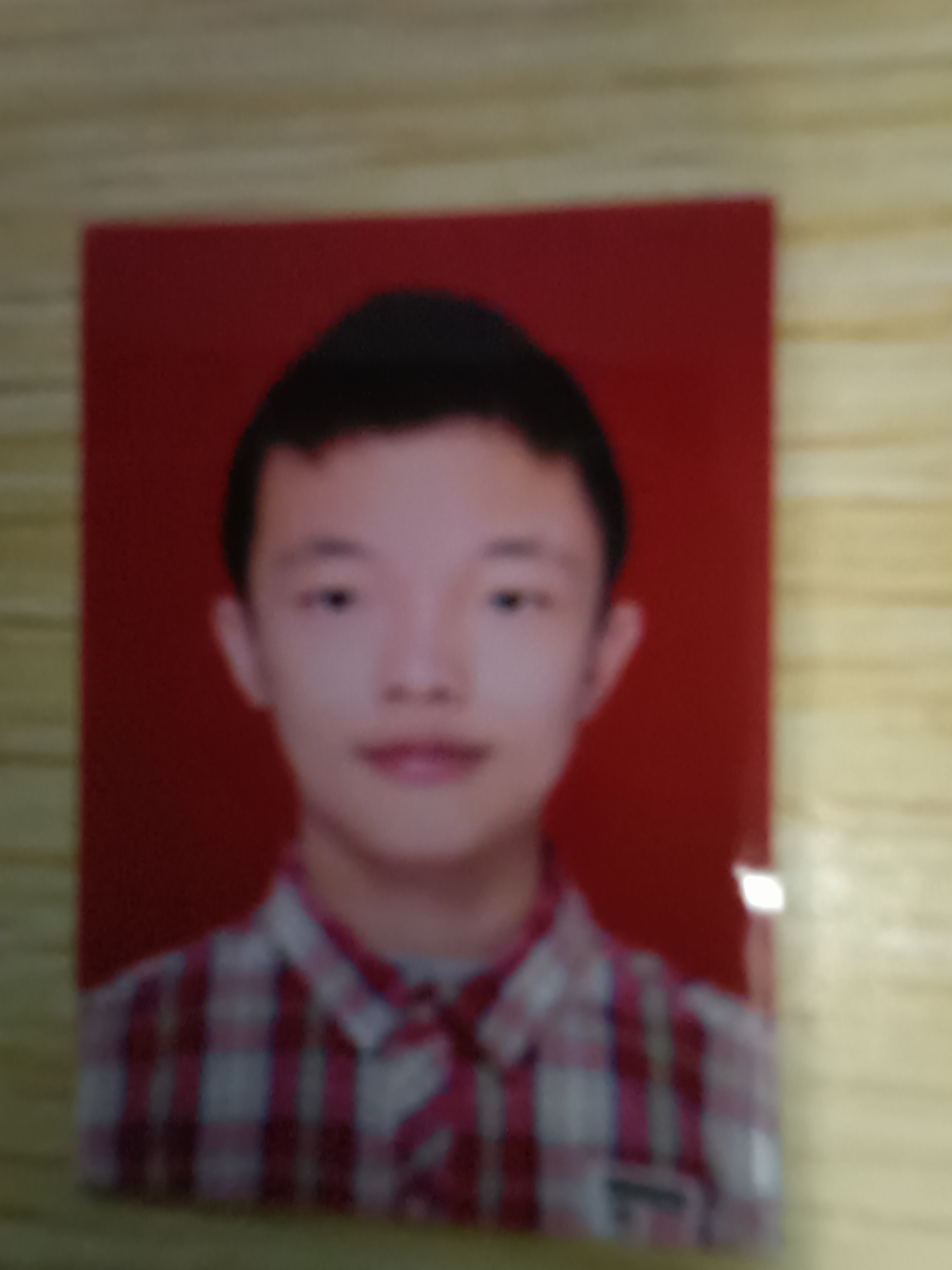 王教员 照片