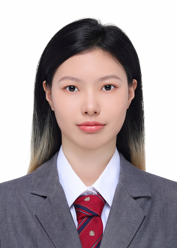王教员 照片