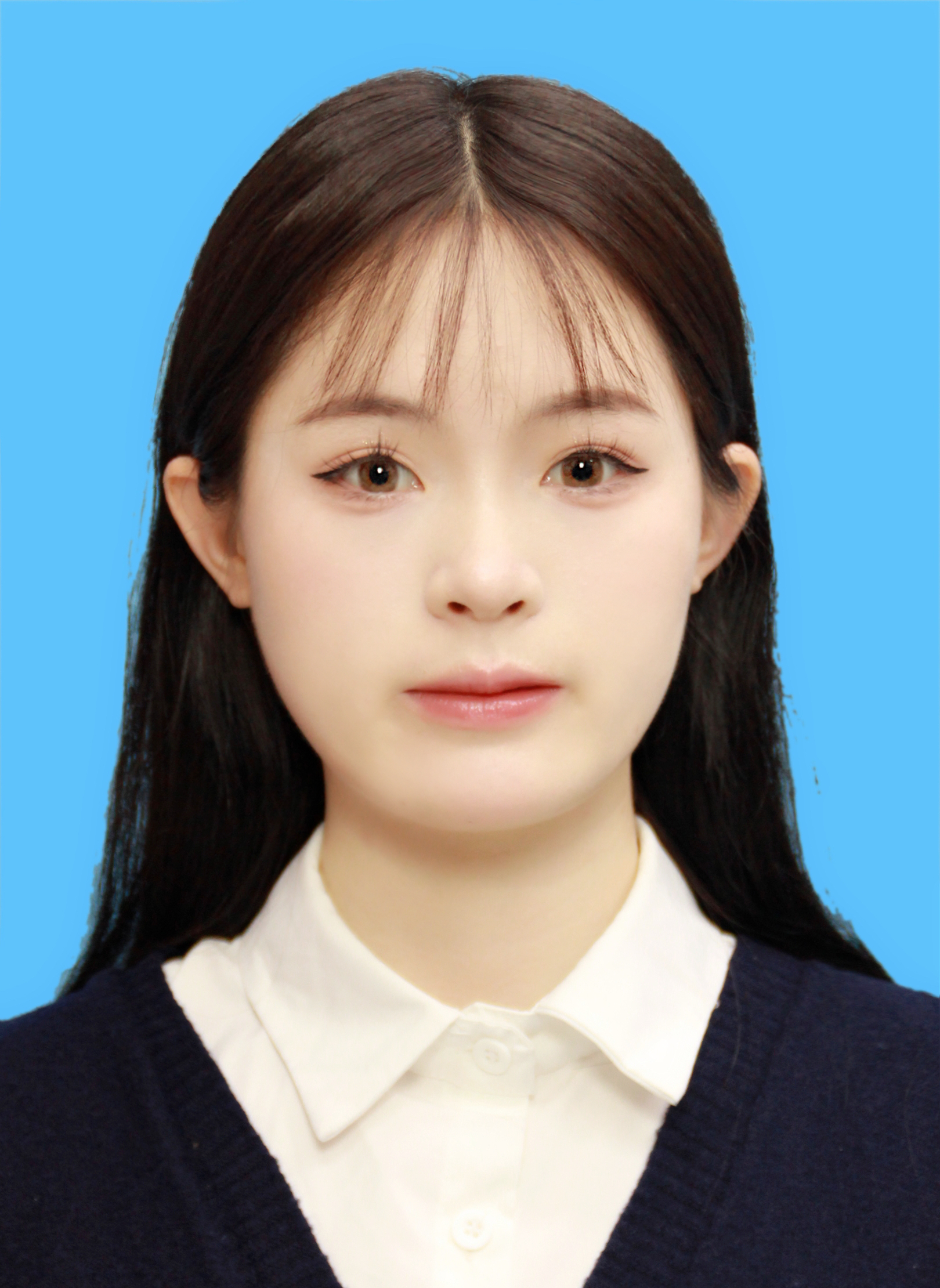王教员 照片
