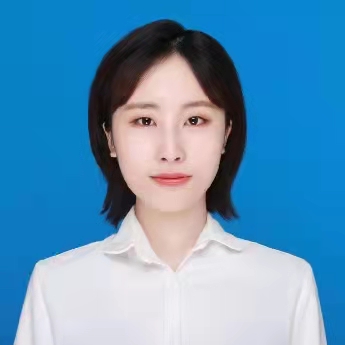 王教员 照片