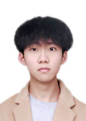 彭教员 照片