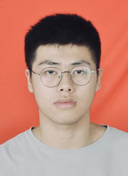 詹教员 照片