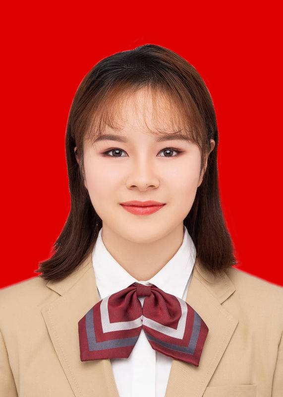 胡教员 照片