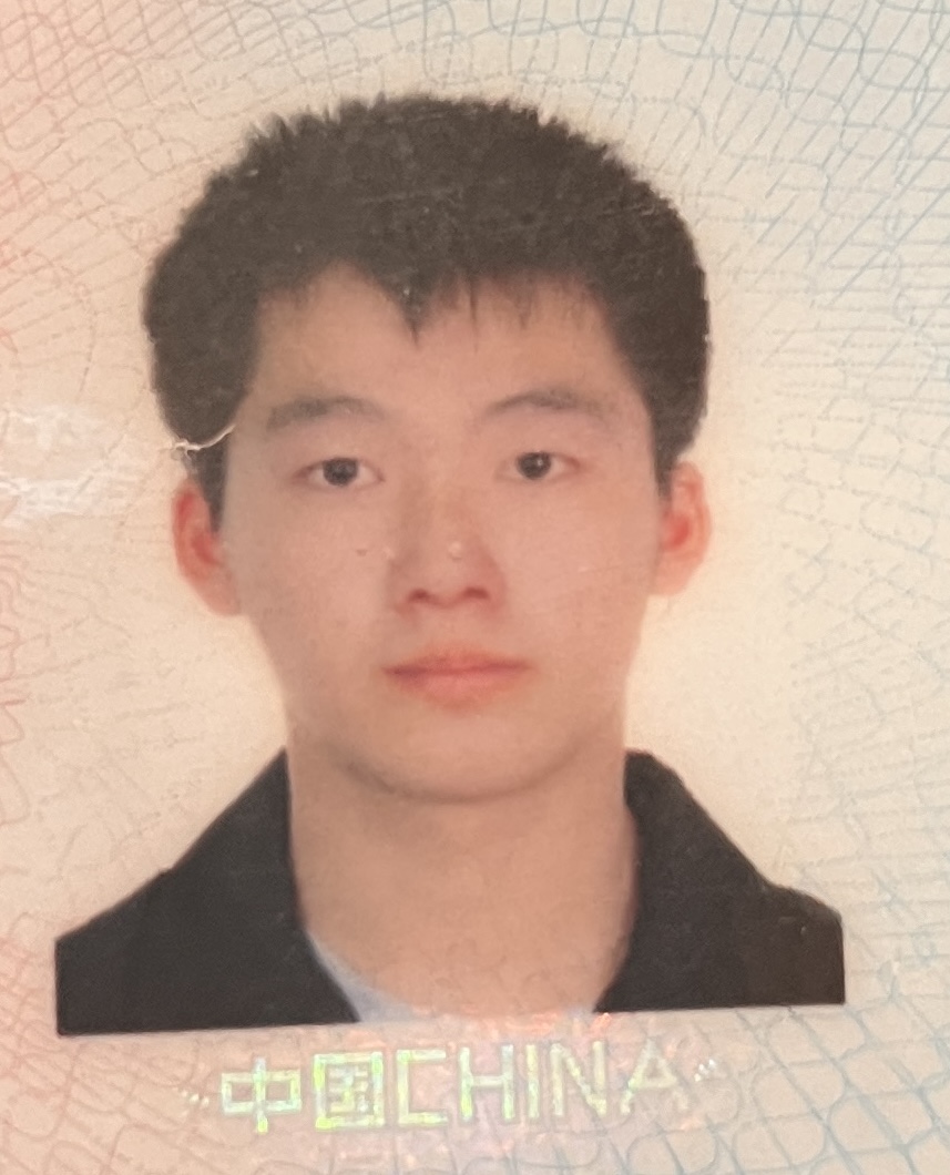 张教员 照片