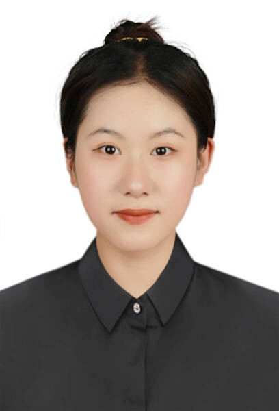张教员 照片