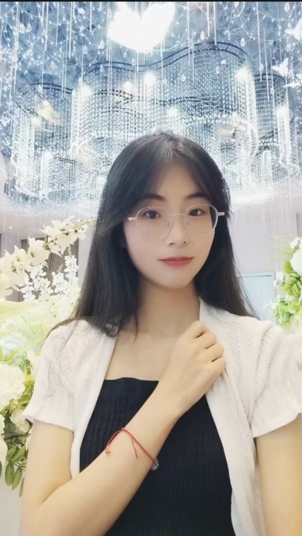 韩教员 照片