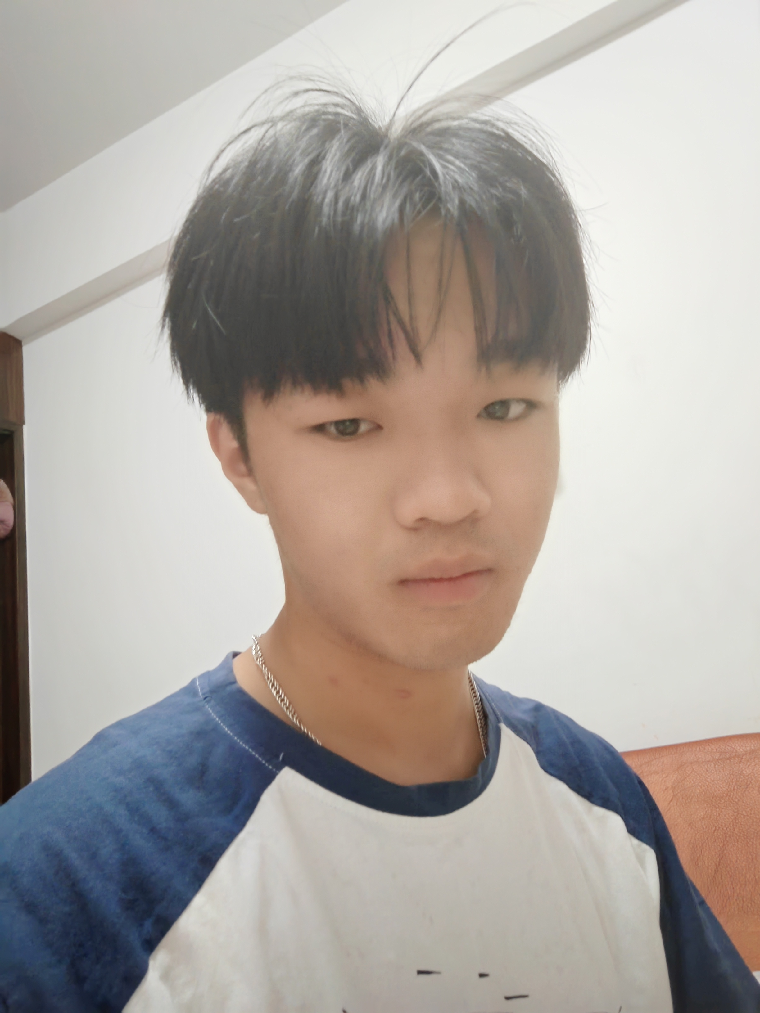 胡教员 照片