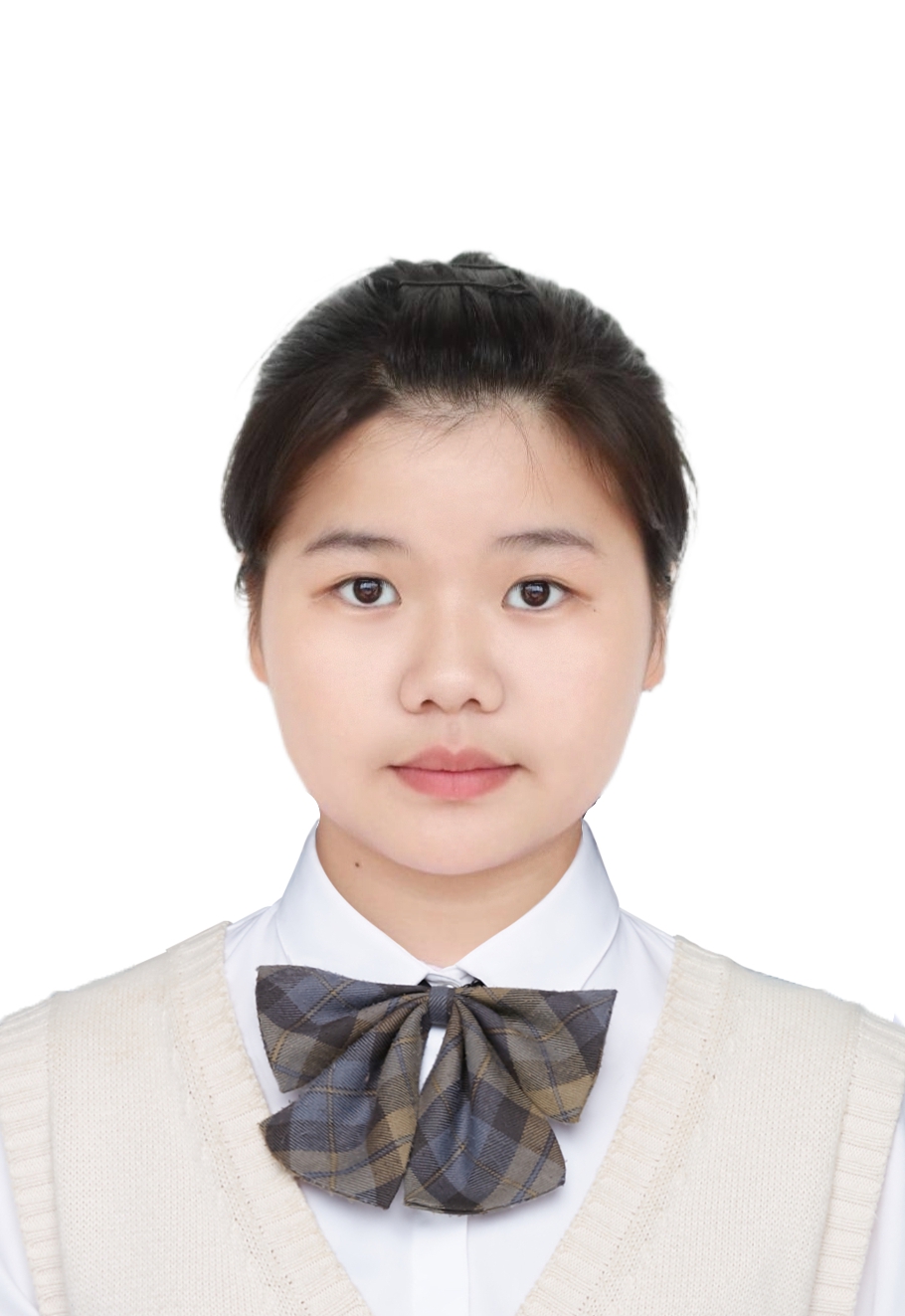 何教员 照片