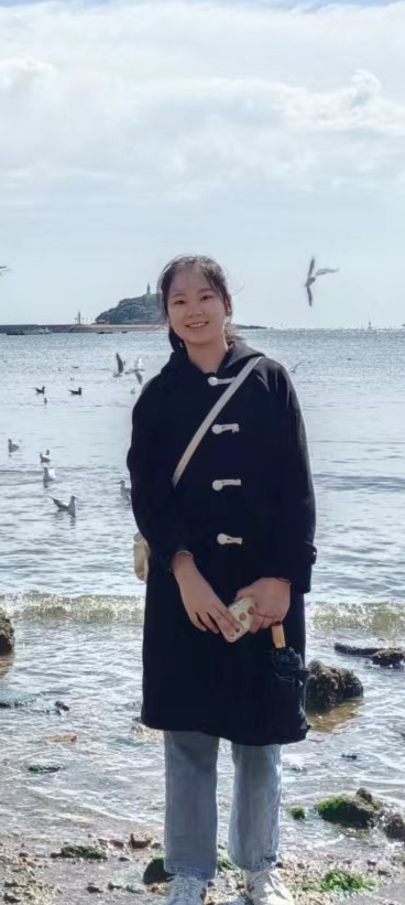 黄教员 照片