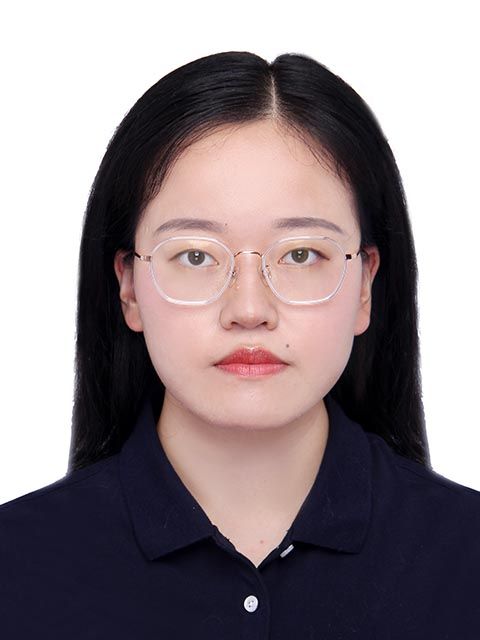 张教员 照片