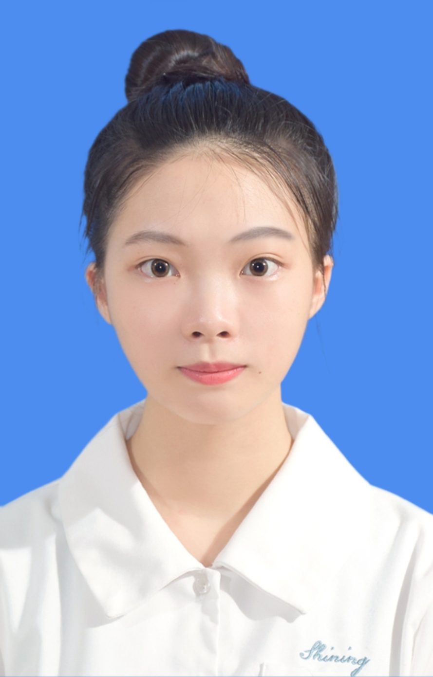 蒙教员 照片
