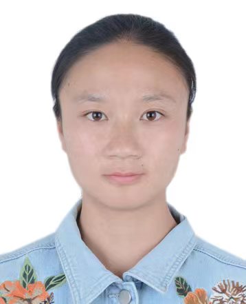 刘教员 照片