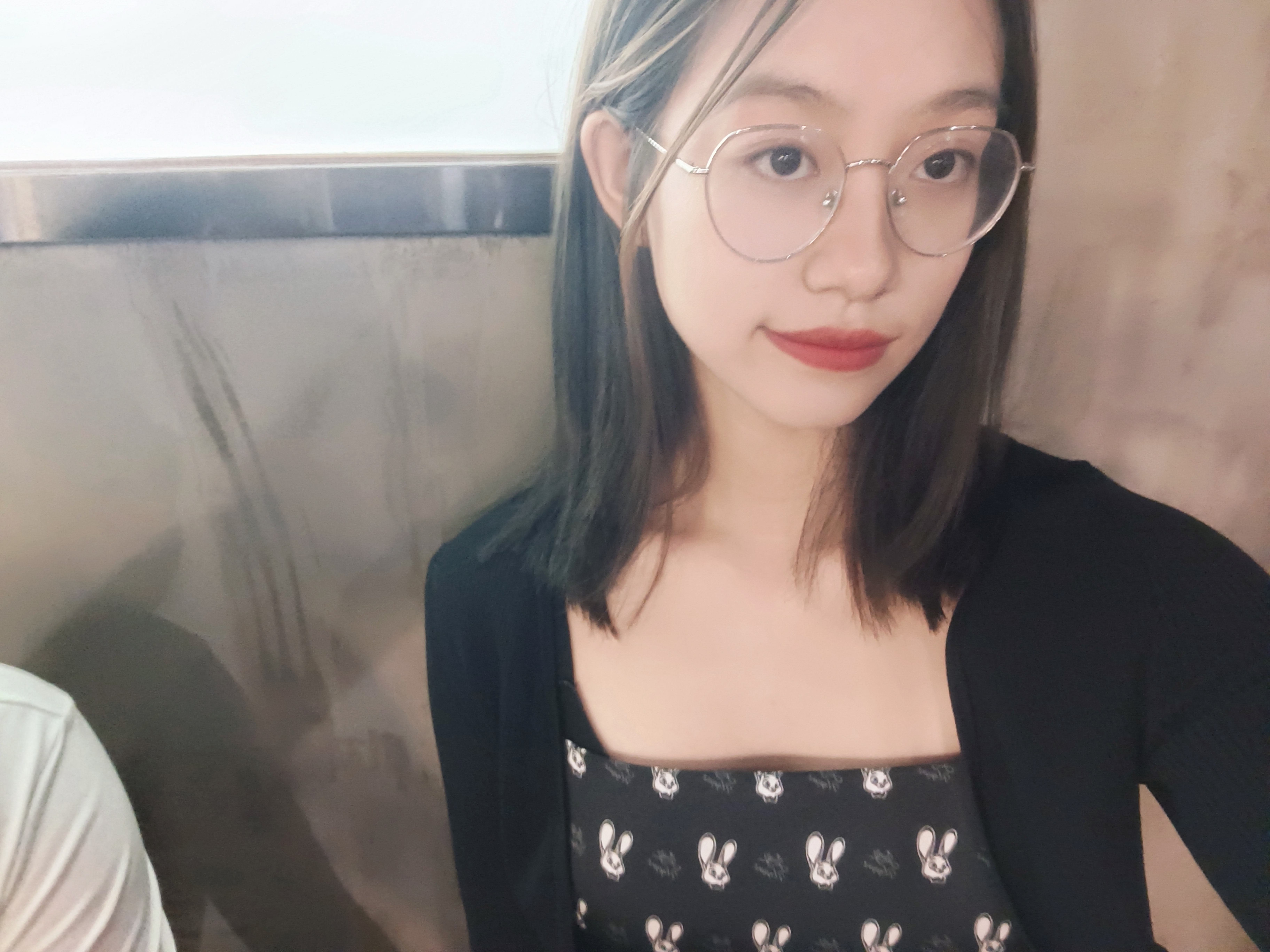 戴教员 照片