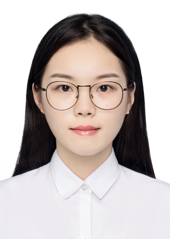 周教员 照片