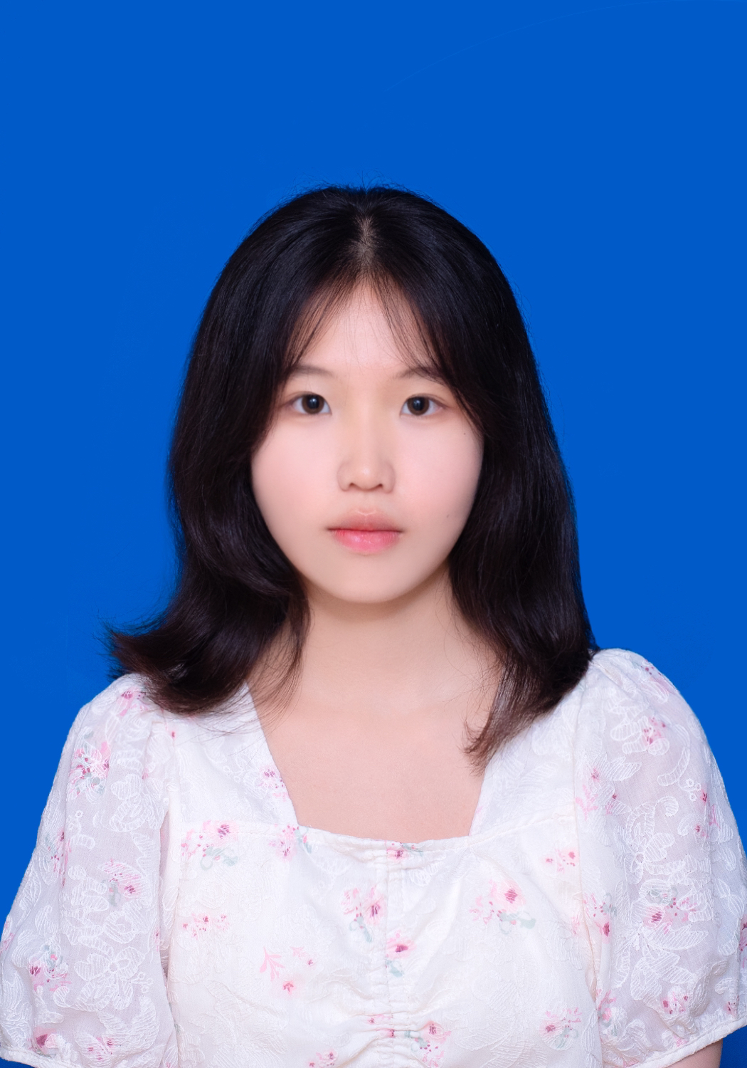 龙教员 照片