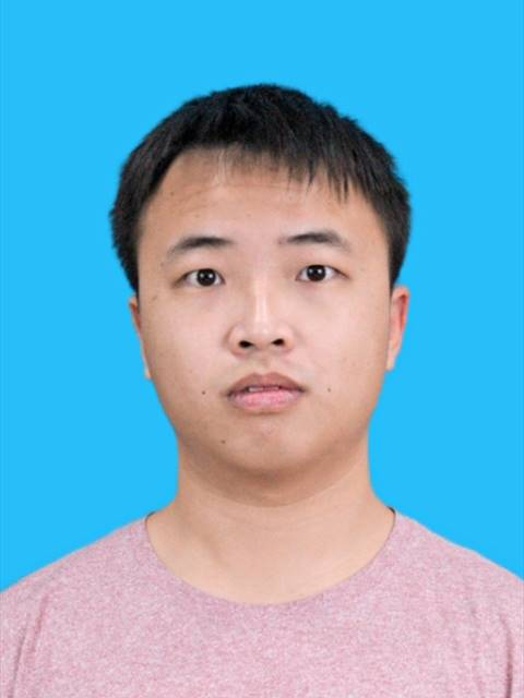 张教员 照片