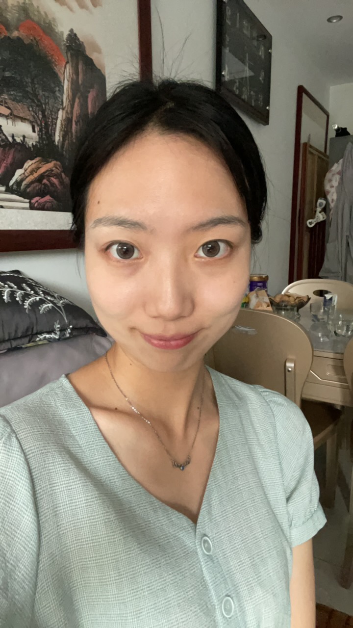 张教员 照片