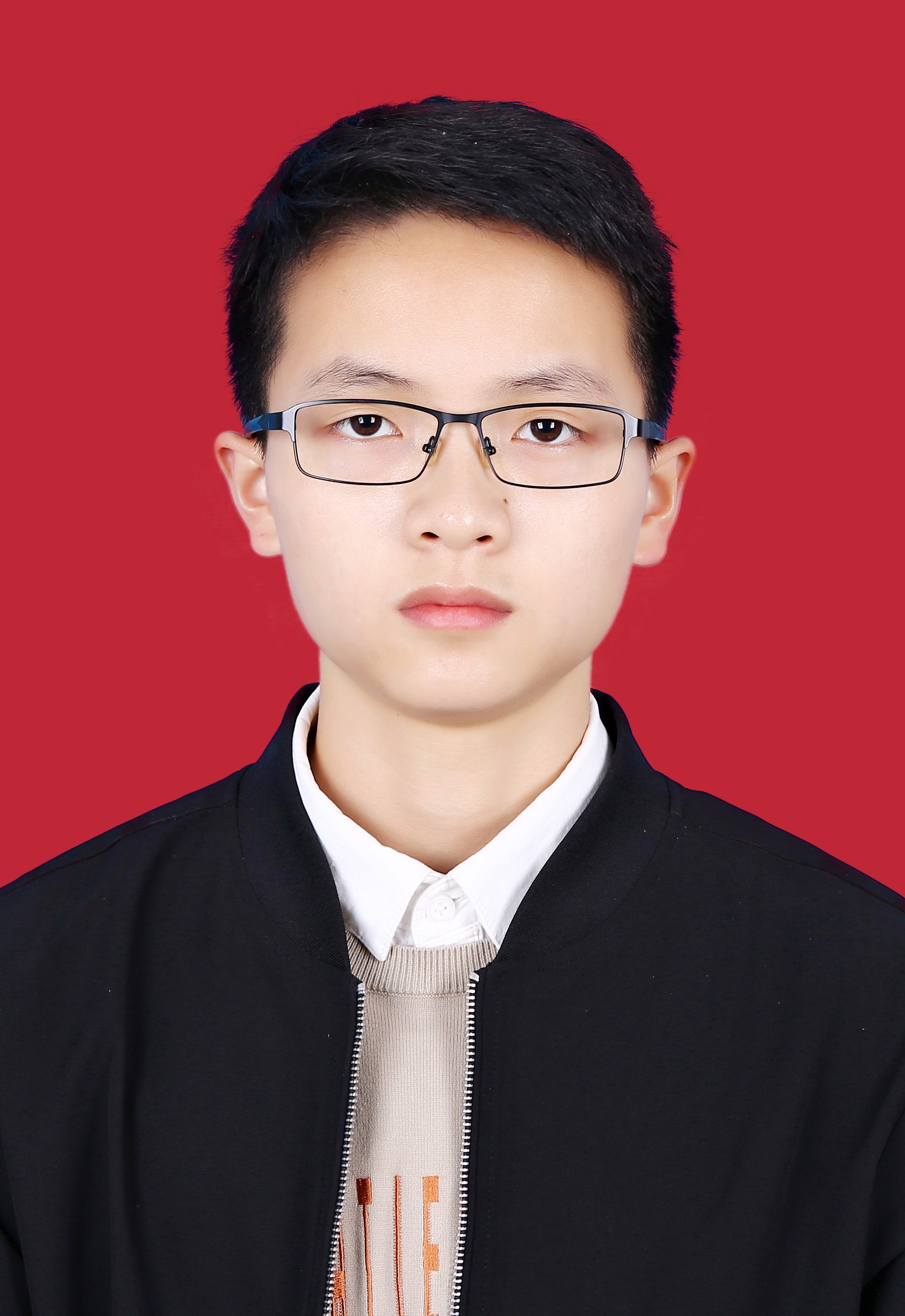 向教员 照片