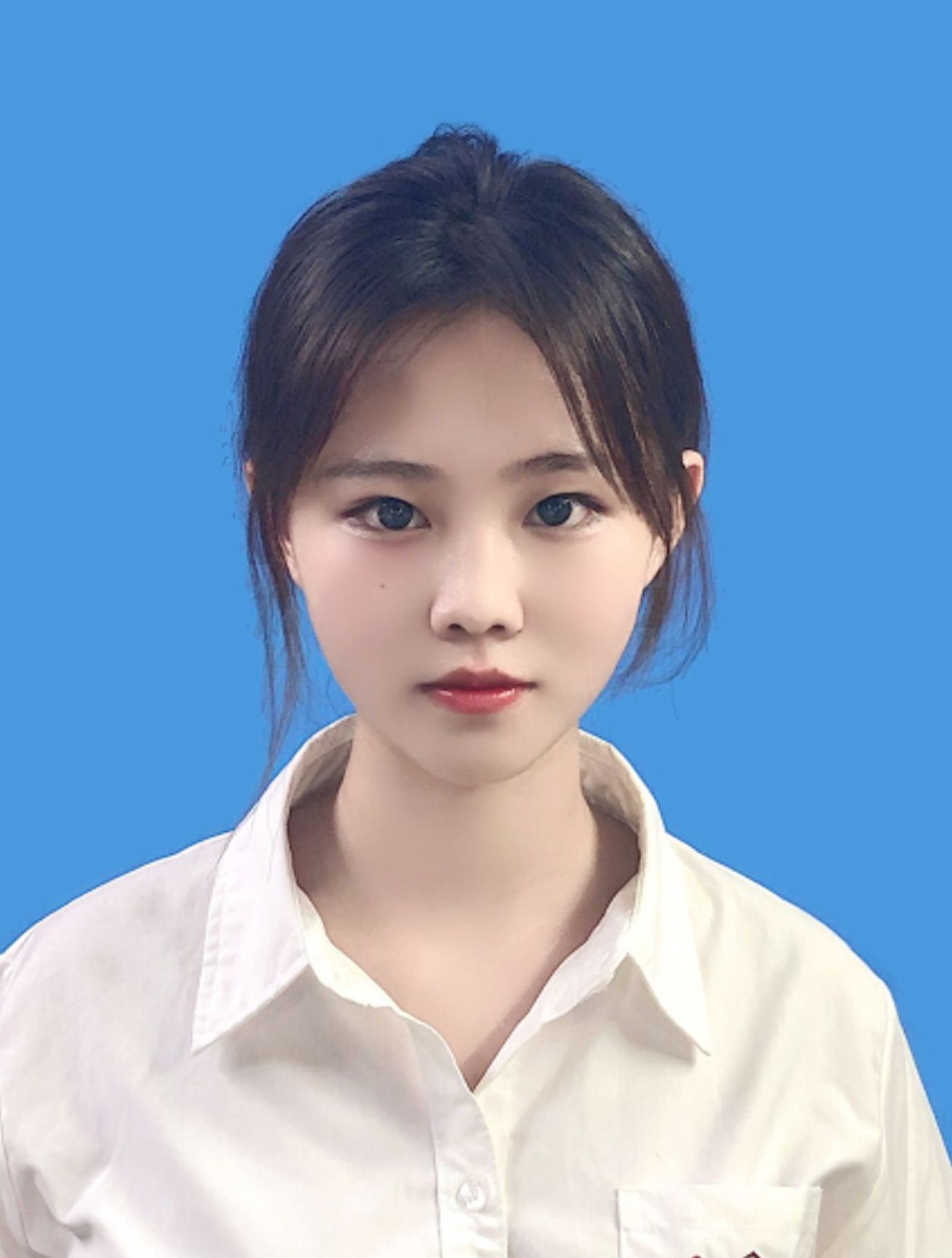周教员 照片