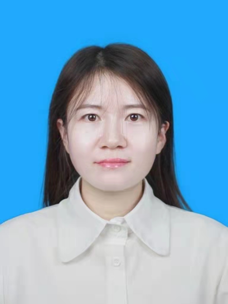 王教员 照片