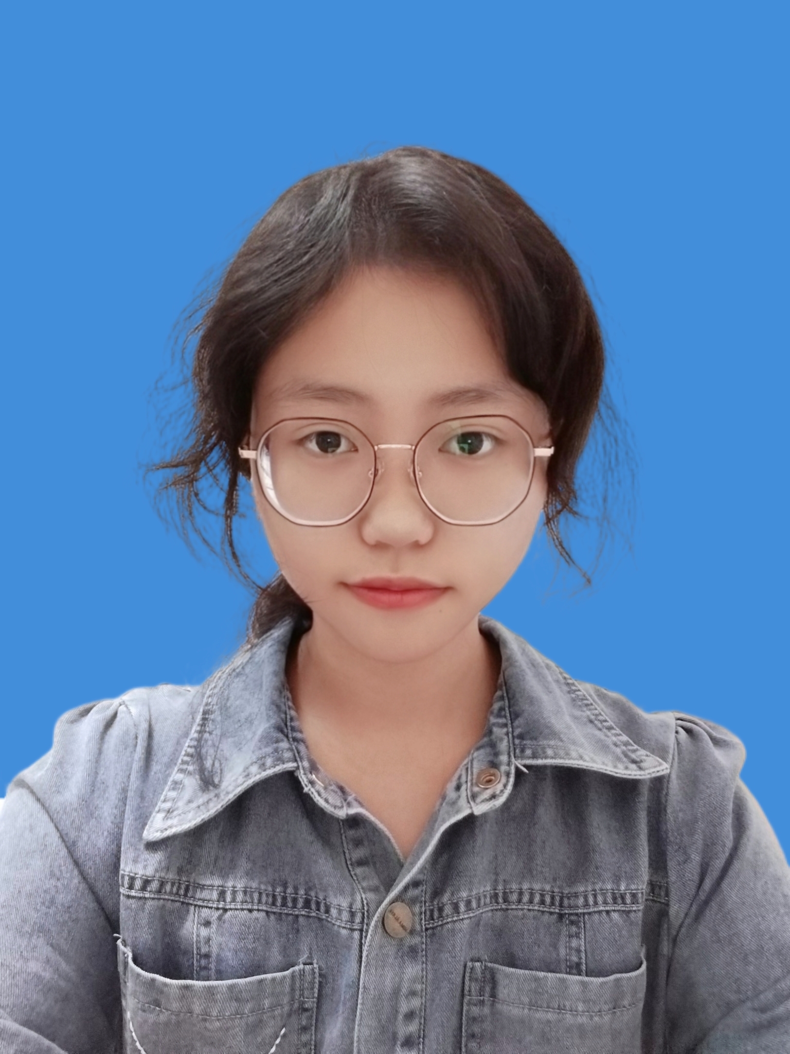 徐教员 照片