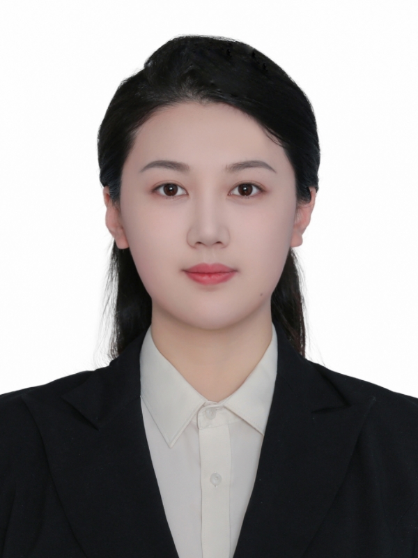 张教员 照片