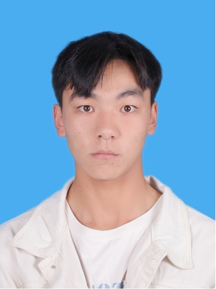 高教员 照片