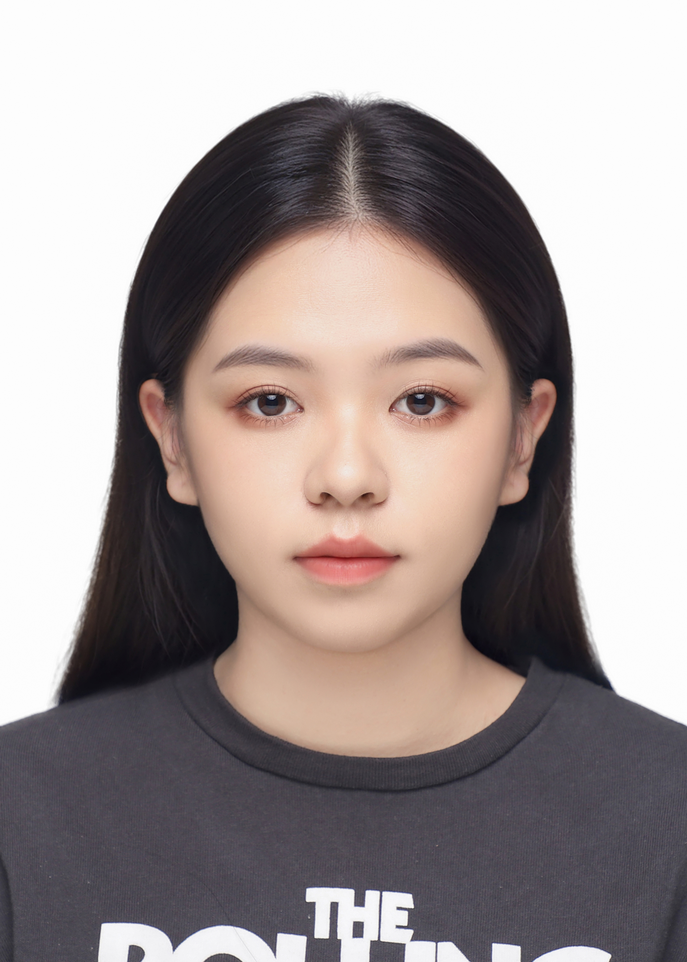 郧教员 照片