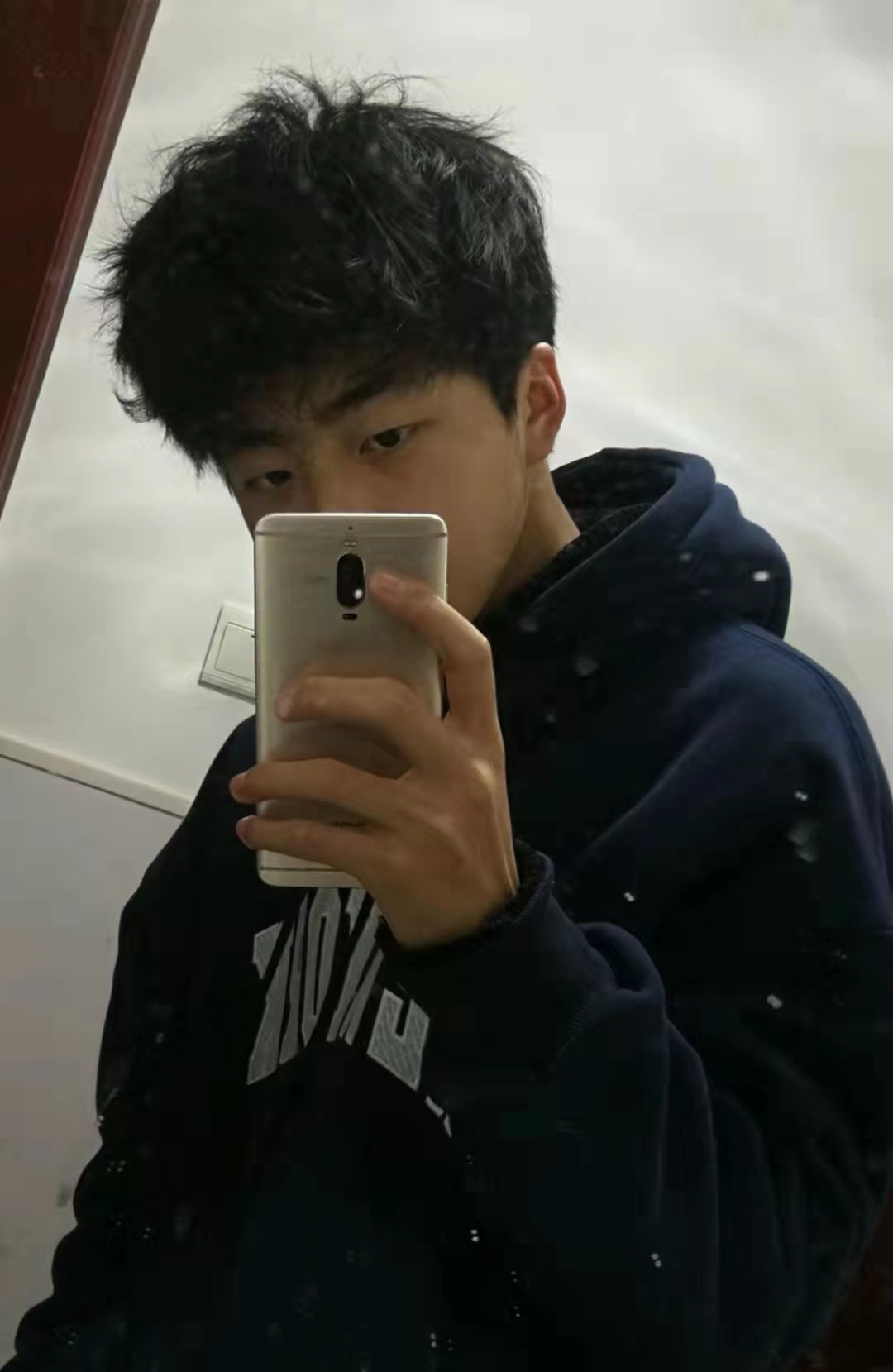 章教员 照片