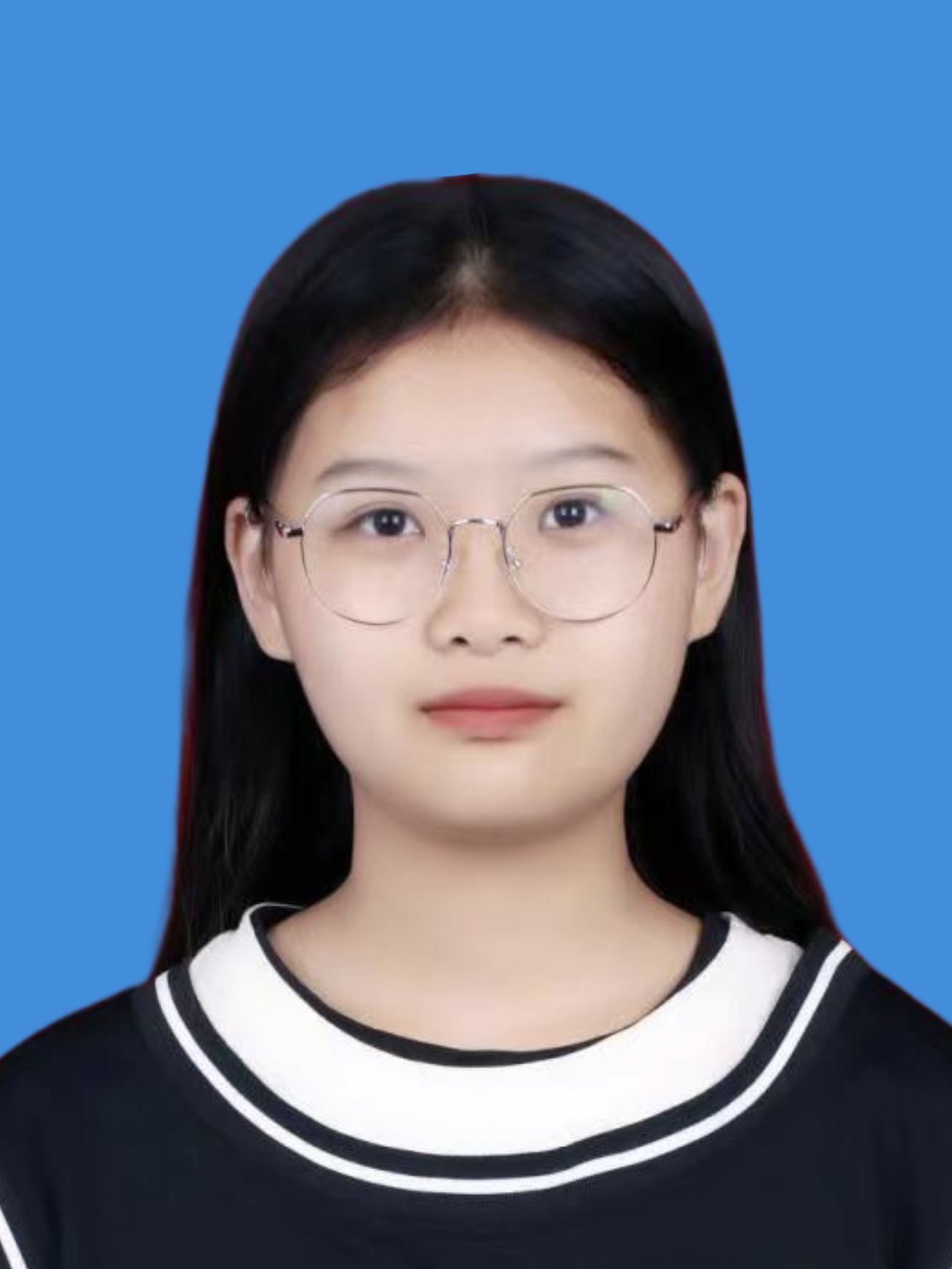 卓教员 照片
