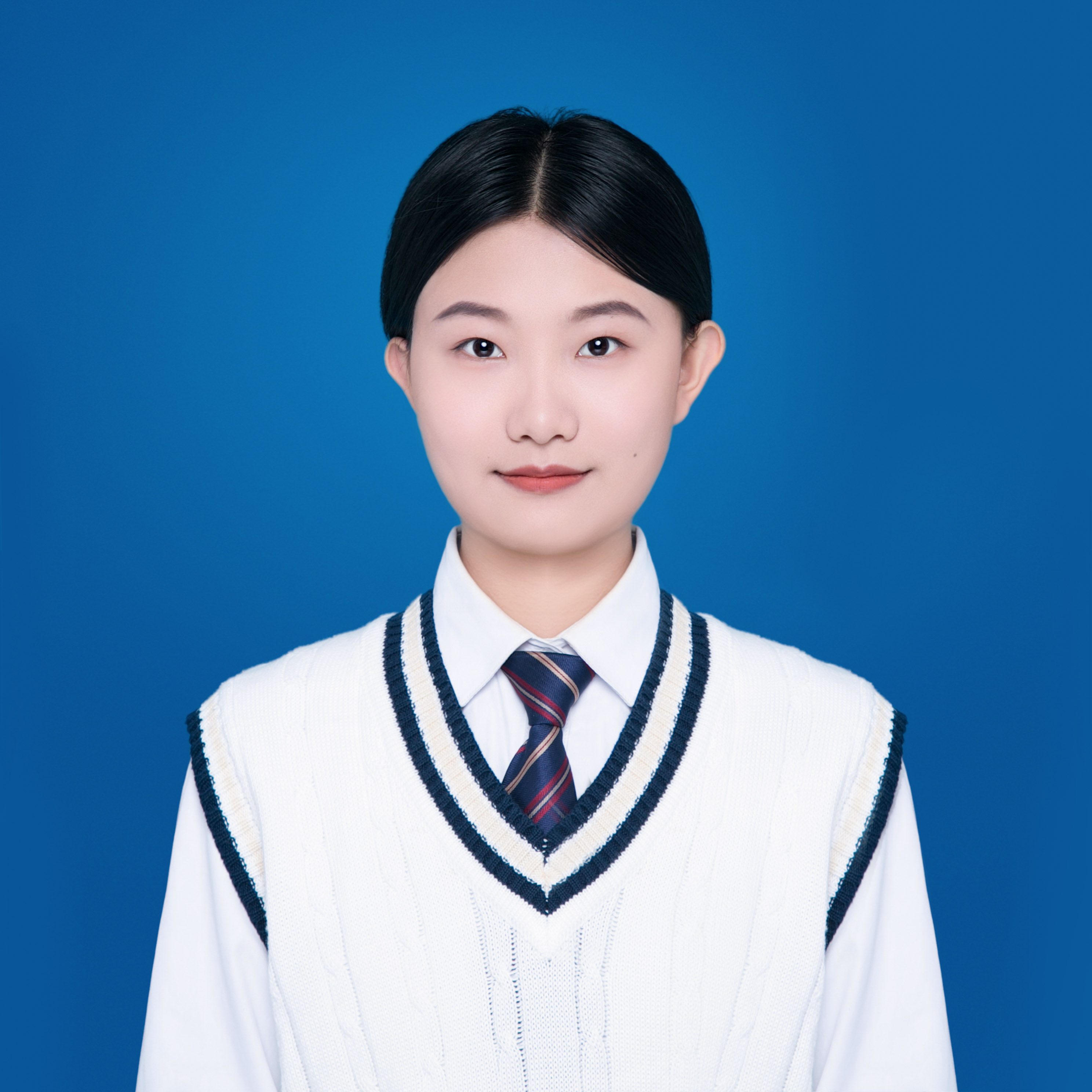 李教员 照片