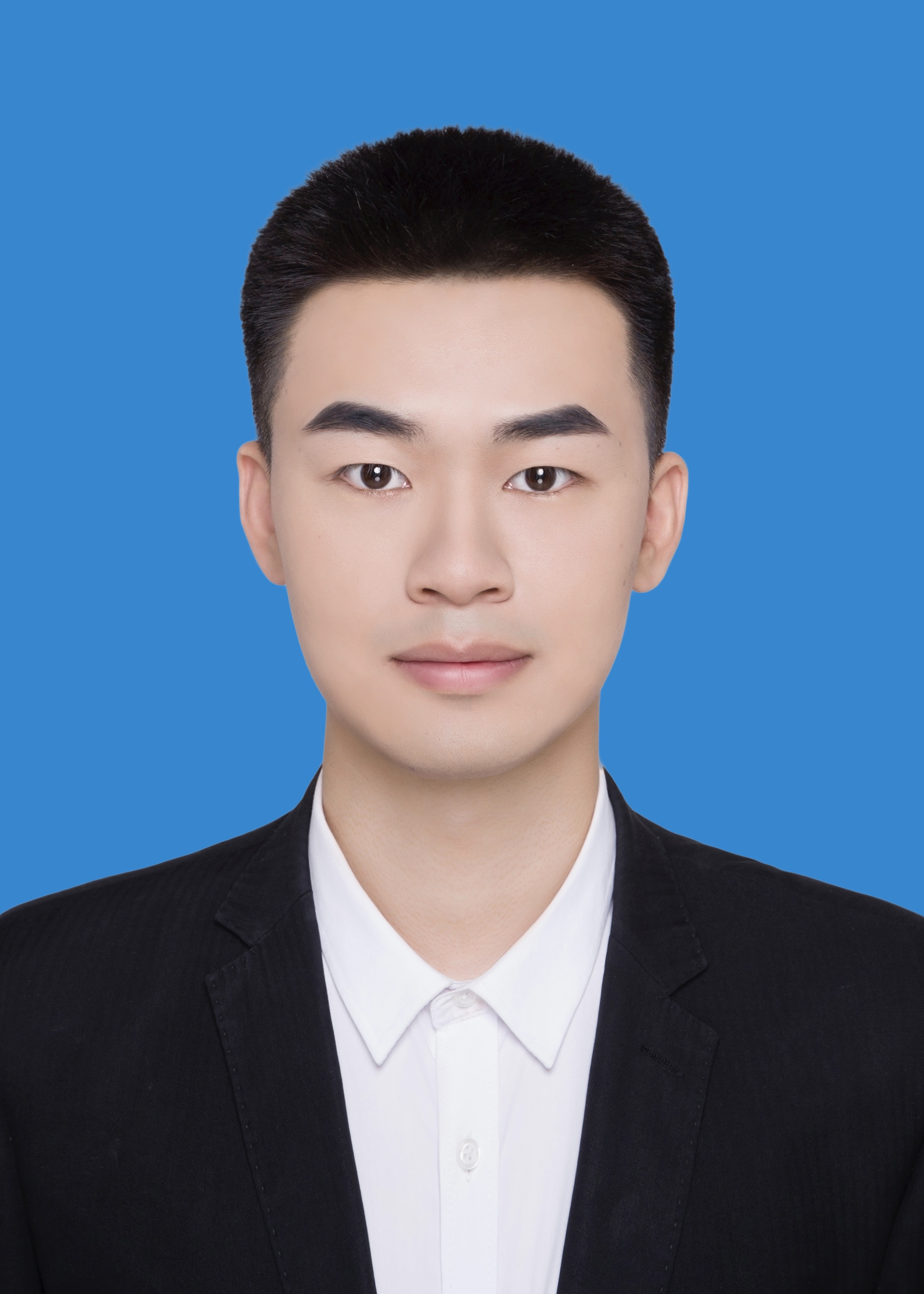 张教员 照片
