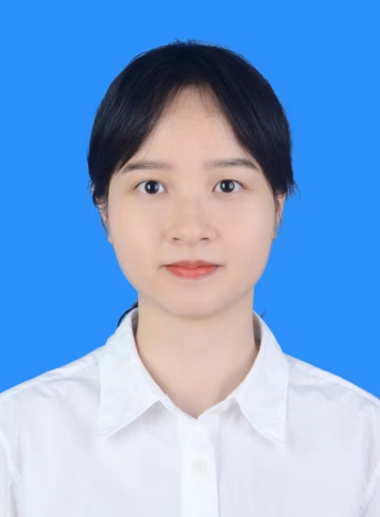 简教员 照片