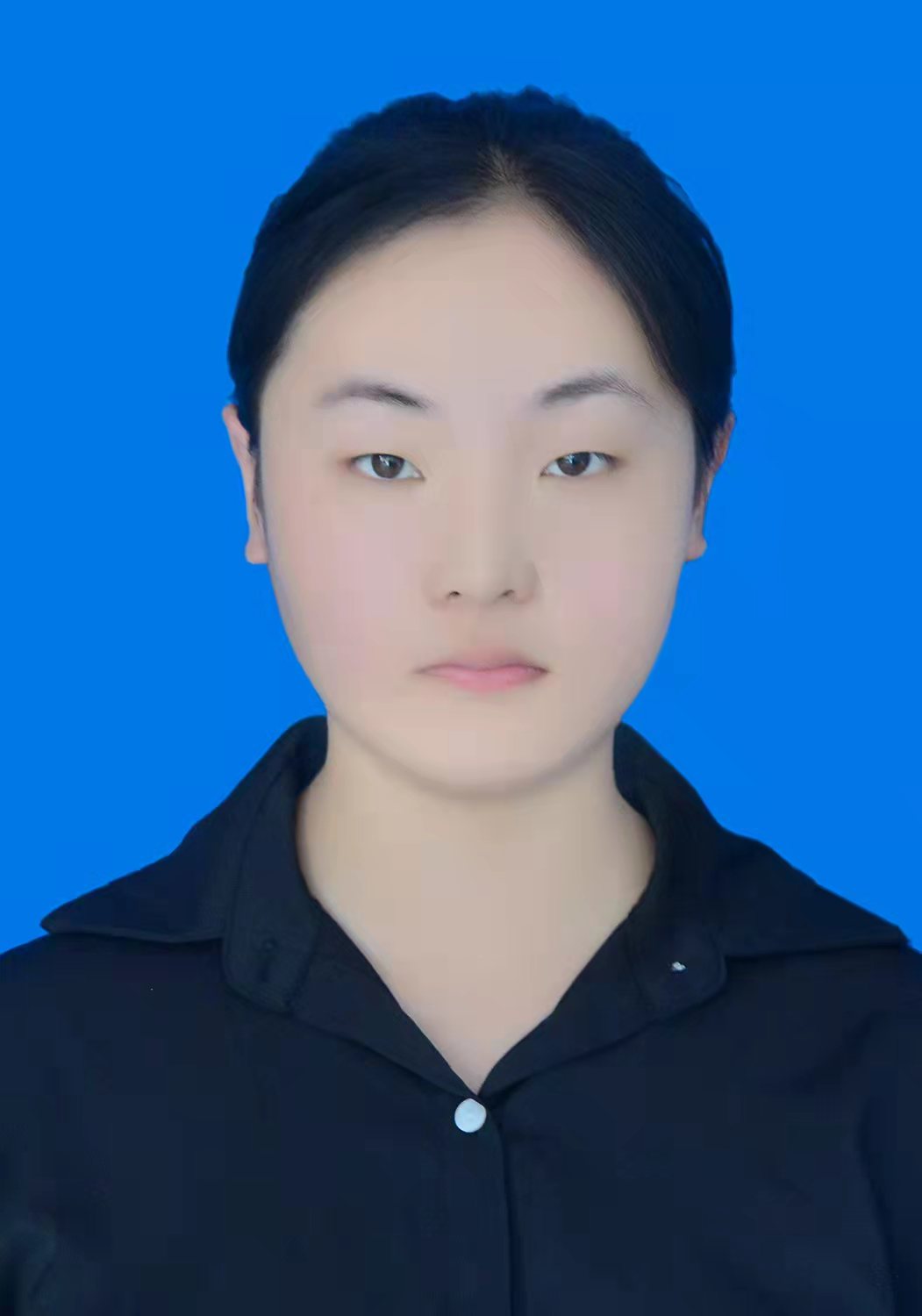 苗教员 照片