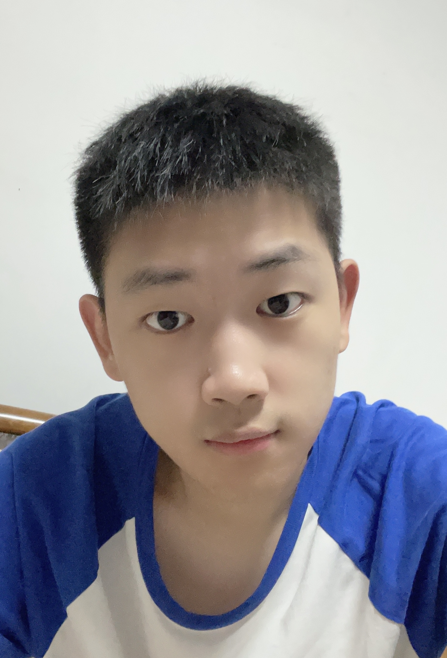 徐教员 照片