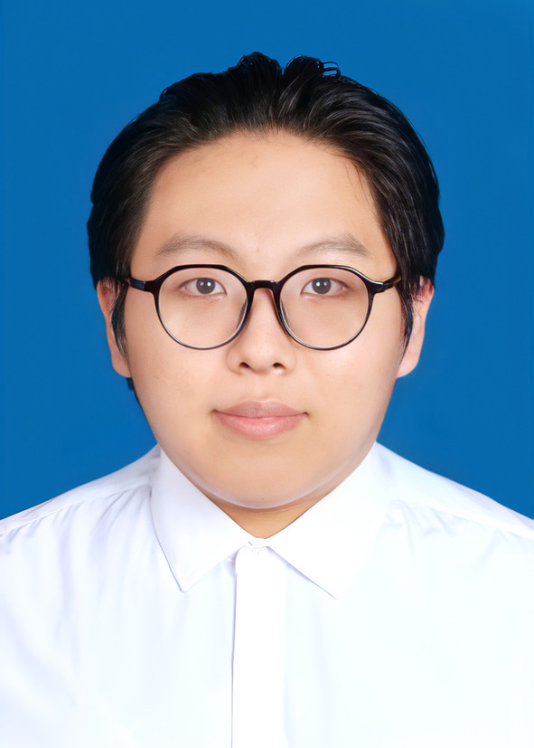袁教员 照片