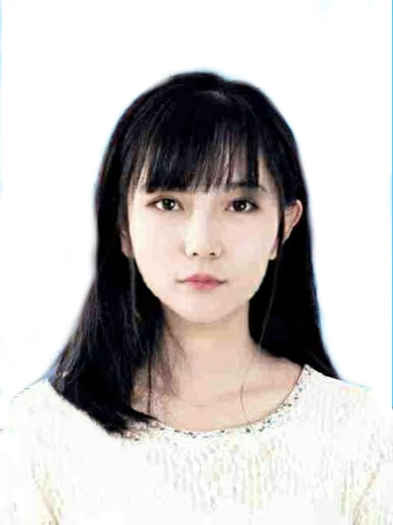 李教员 照片