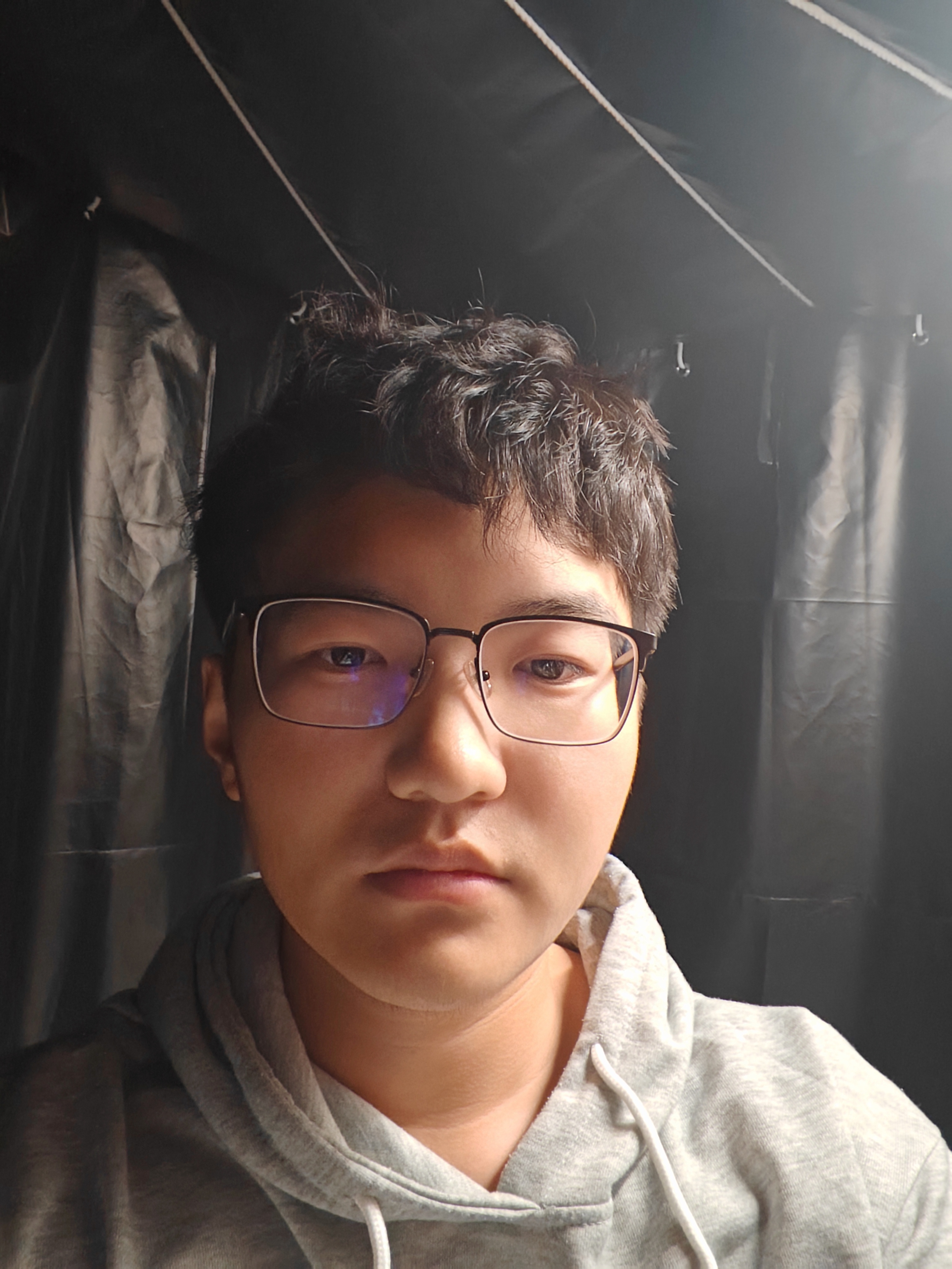 周教员 照片
