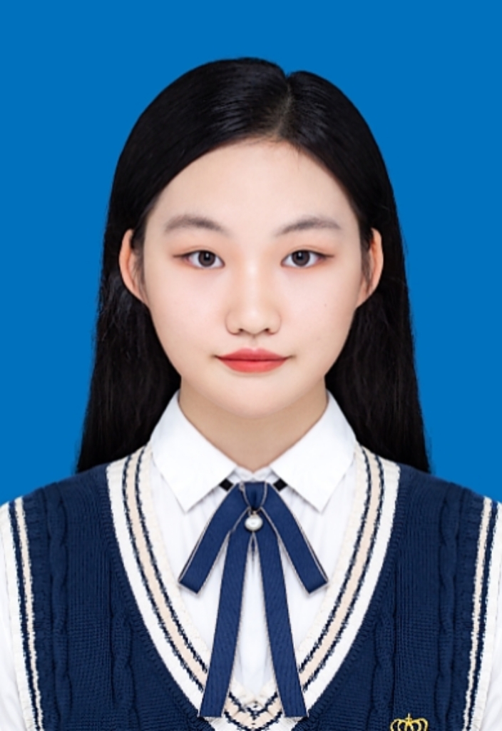 李教员 照片