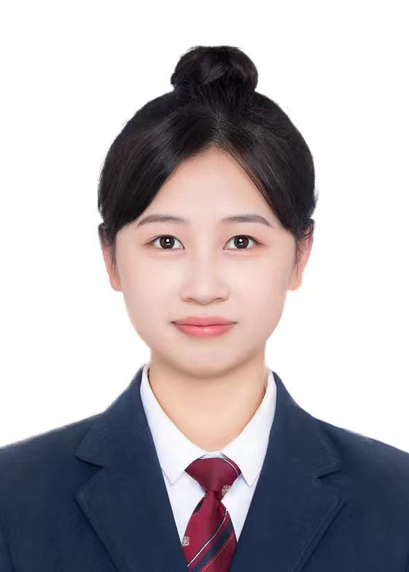 卜教员 照片