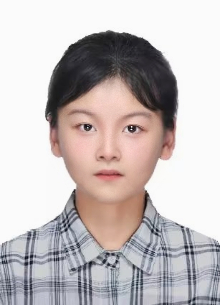 李教员 照片