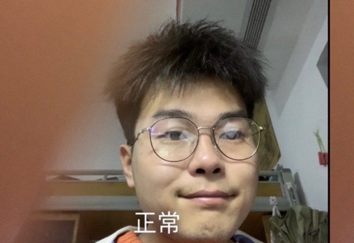褚教员 照片