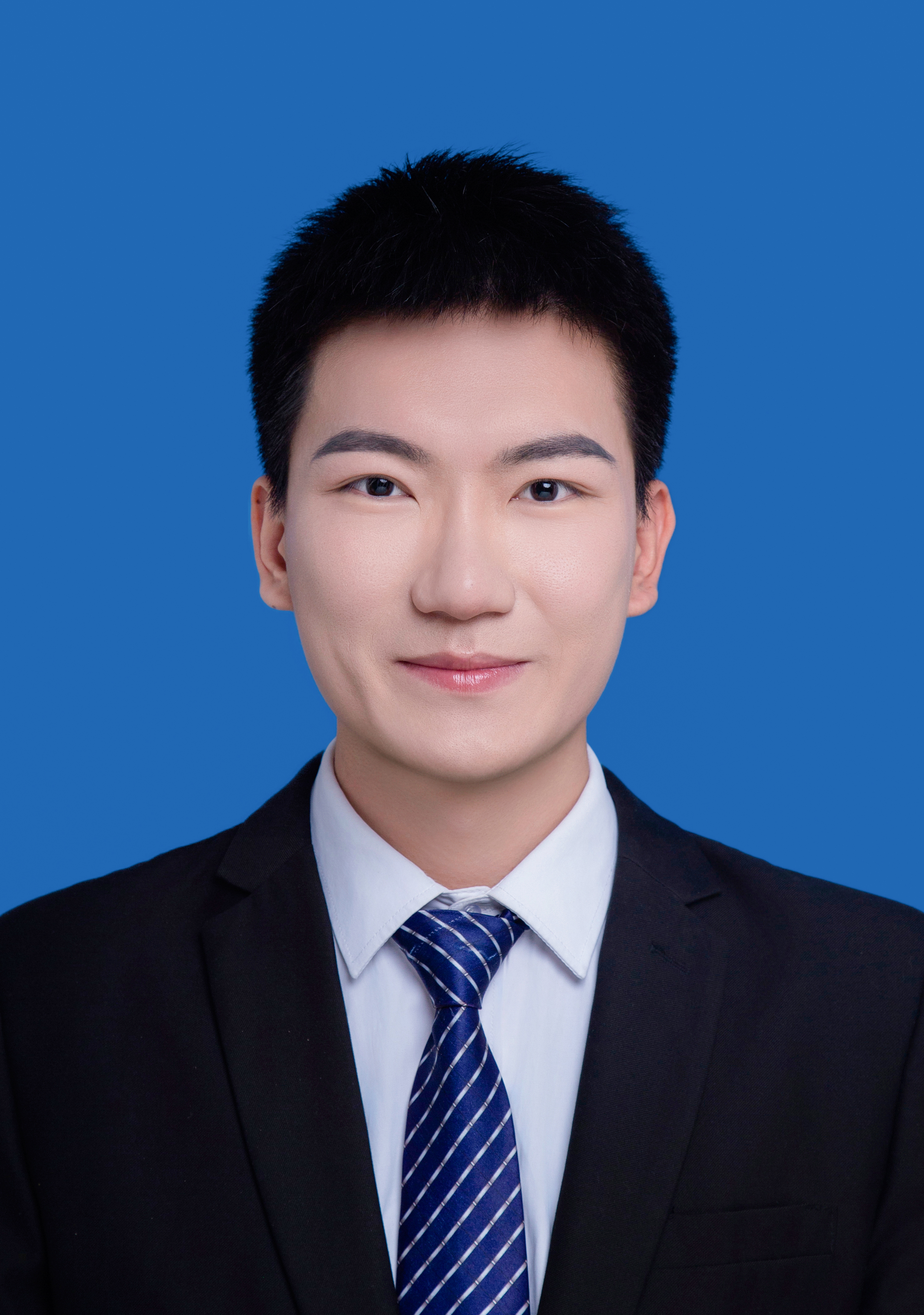 刘教员 照片