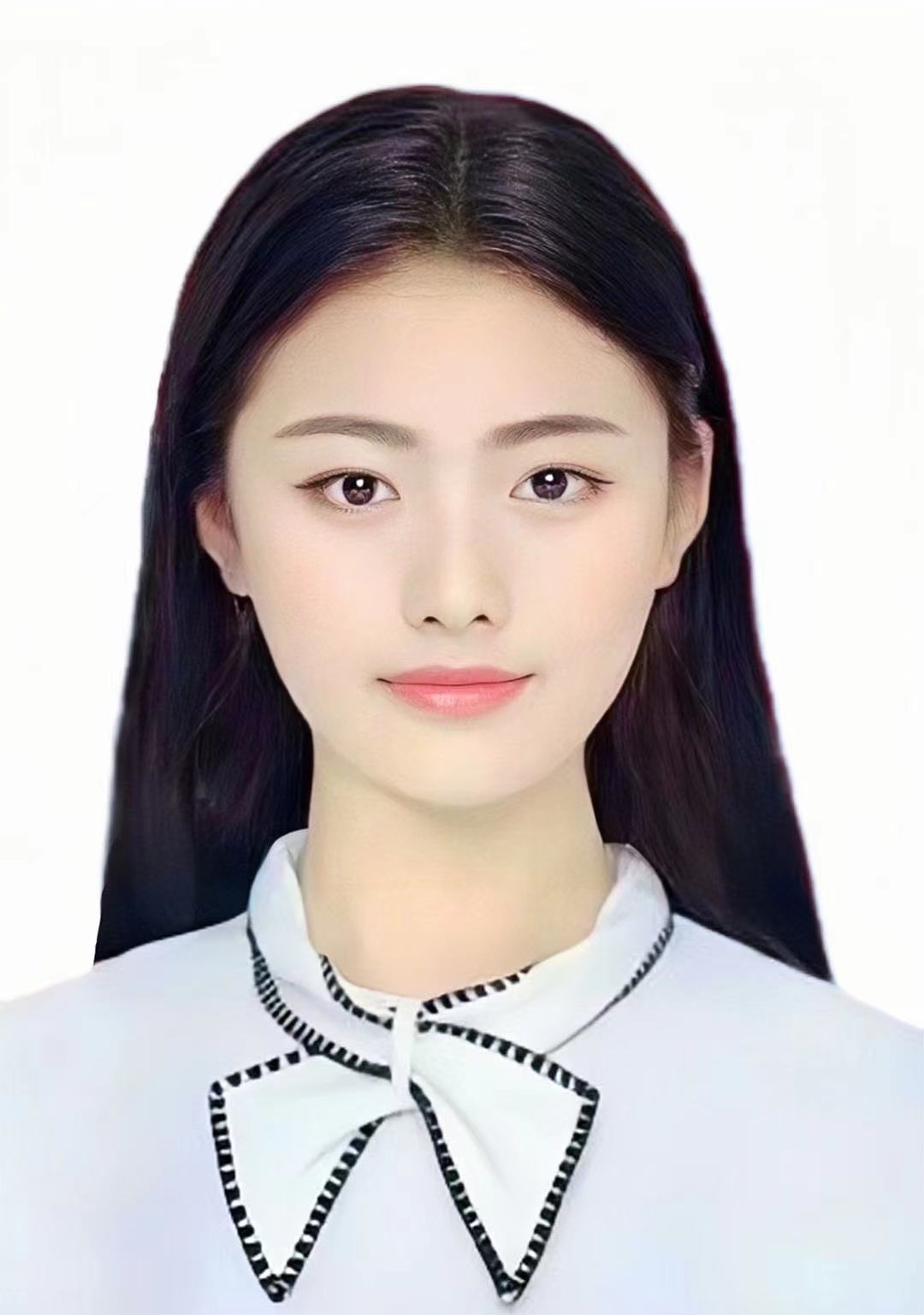 徐教员 照片