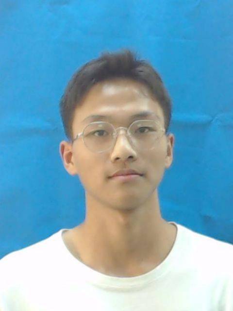 王教员 照片
