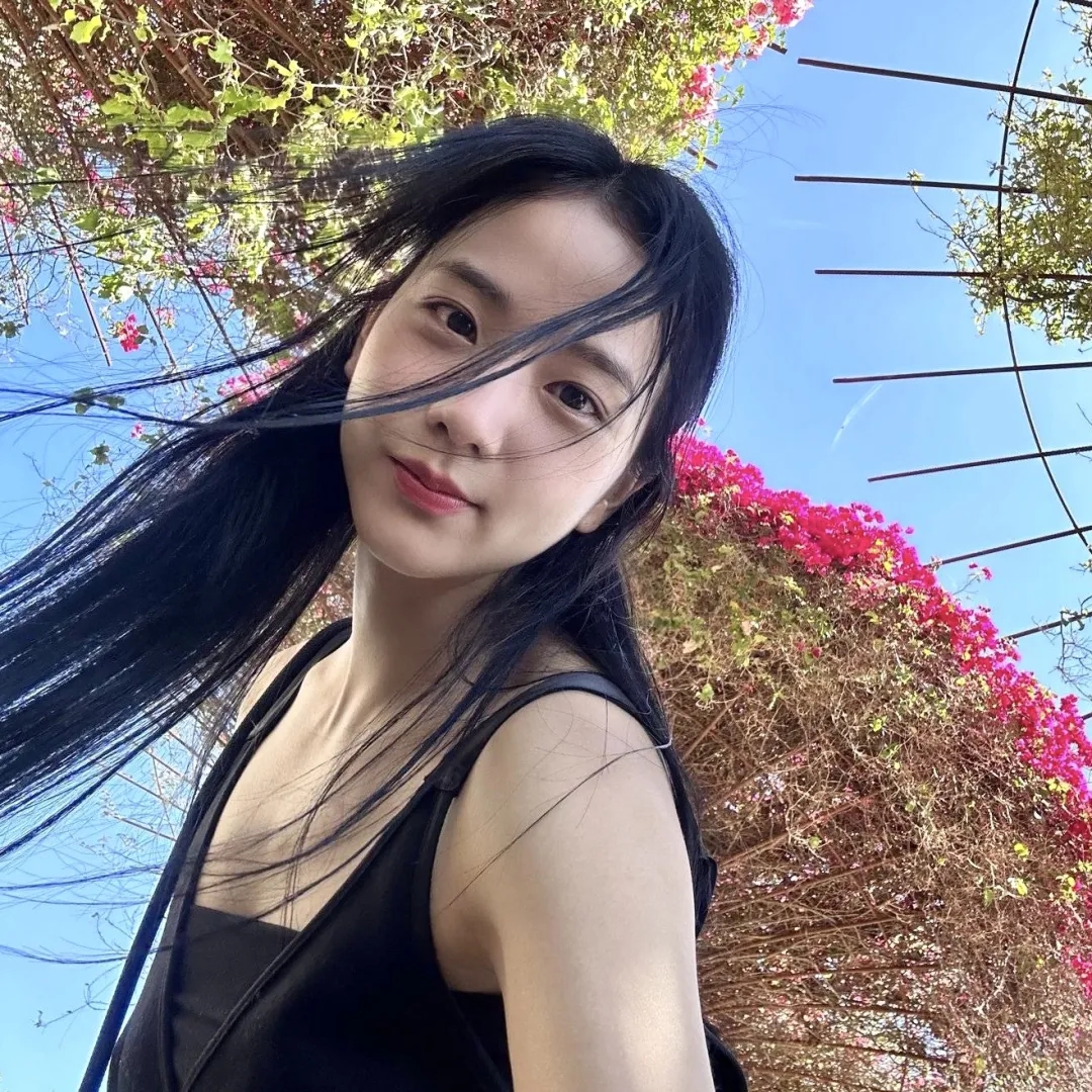 李教员 照片