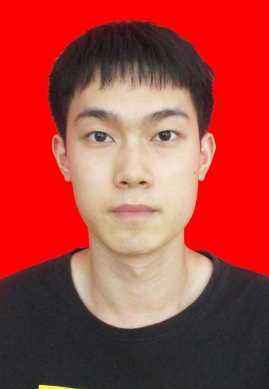 邓教员 照片
