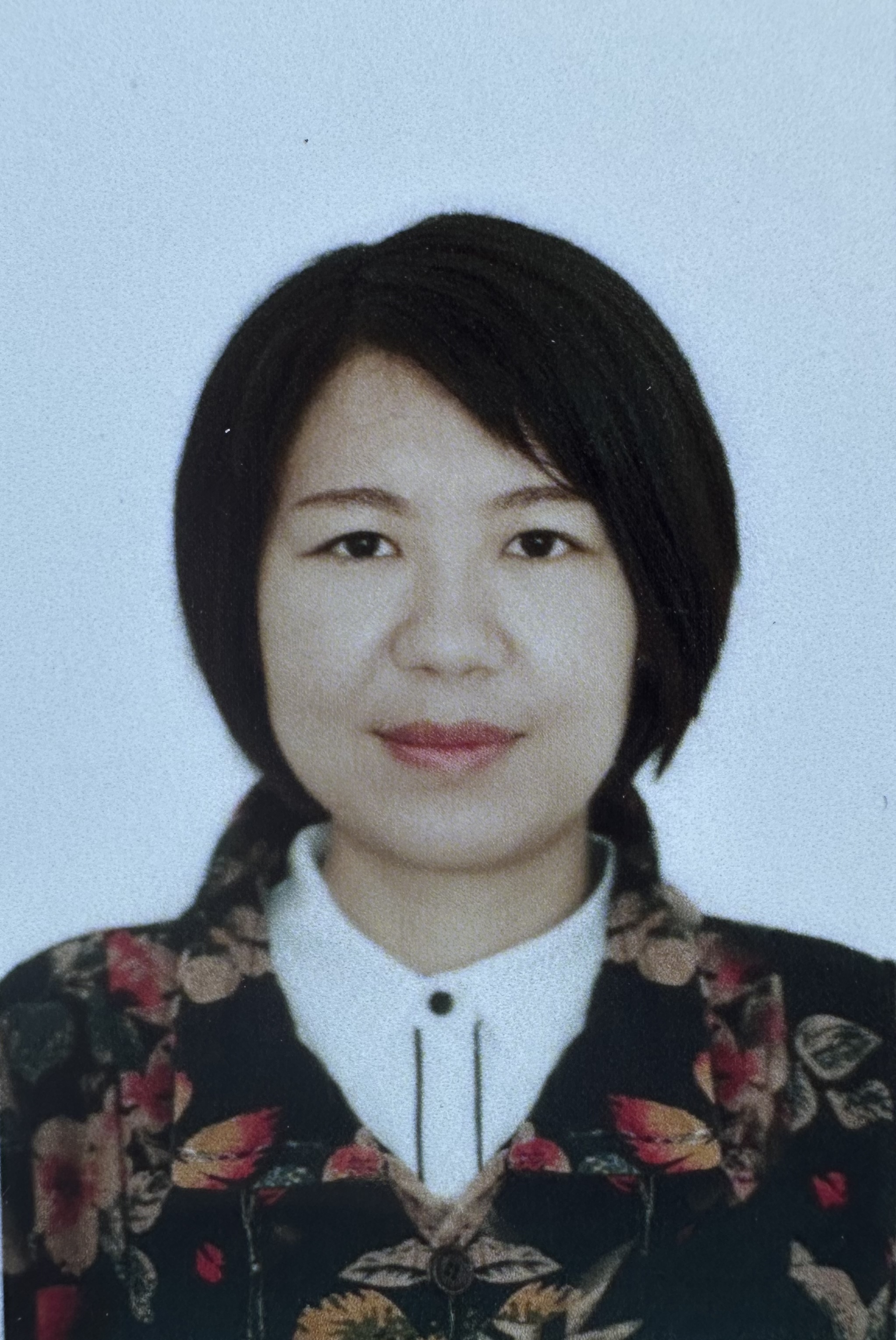孟教员 照片