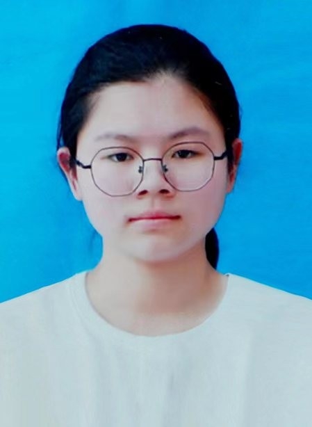 任教员 照片