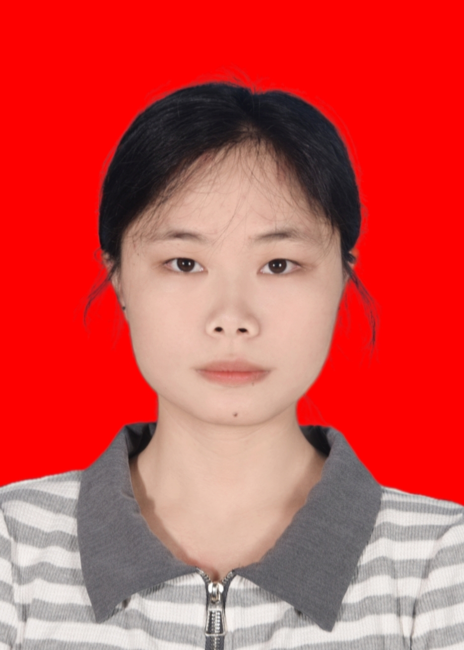 周教员 照片